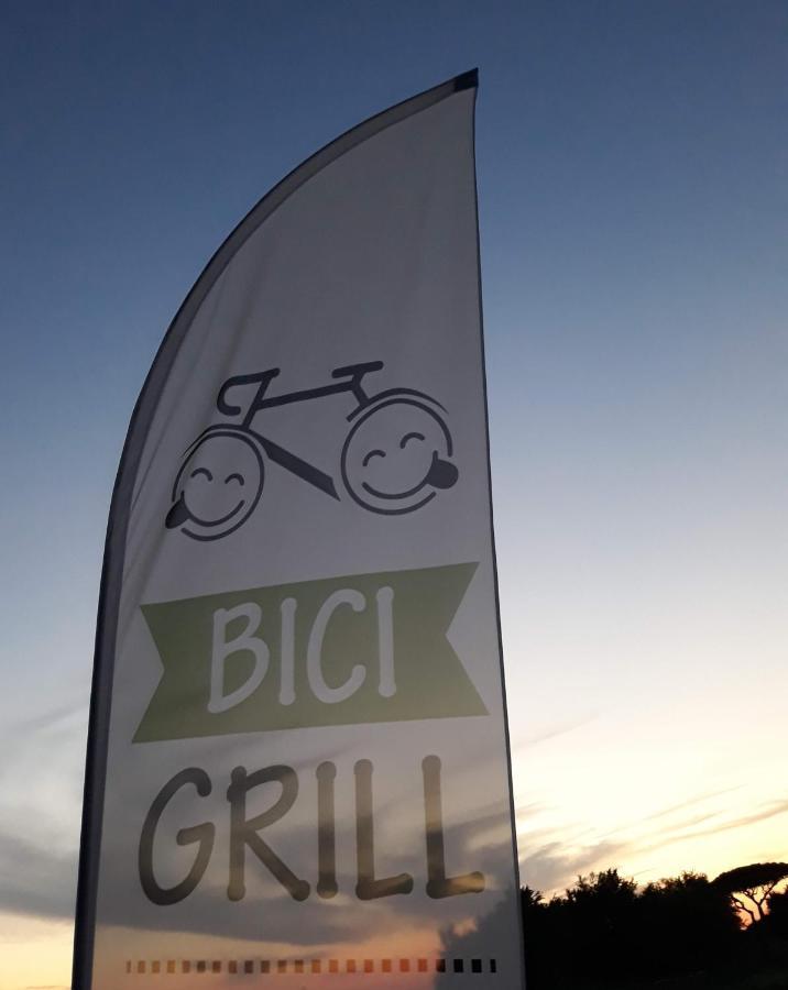 Bici Grill Decimo Miglio Aeroporto Ciampino Francigena Country House Exterior foto